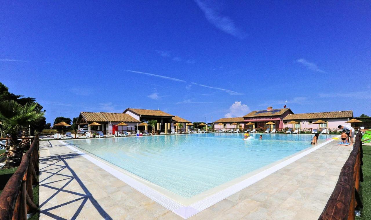 Fattoria Palazzeta - Pet & Family Friendly Aparthotel Cecina  Luaran gambar