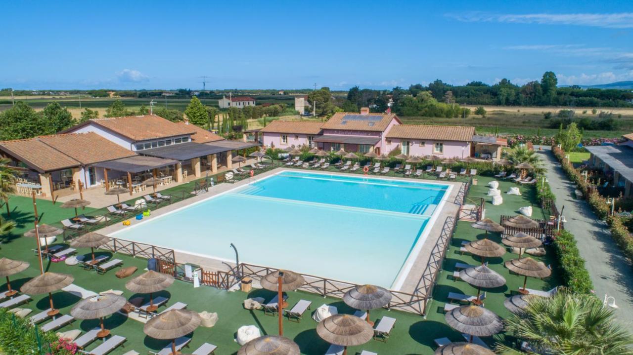 Fattoria Palazzeta - Pet & Family Friendly Aparthotel Cecina  Luaran gambar