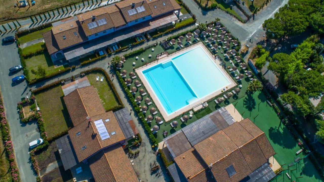 Fattoria Palazzeta - Pet & Family Friendly Aparthotel Cecina  Luaran gambar